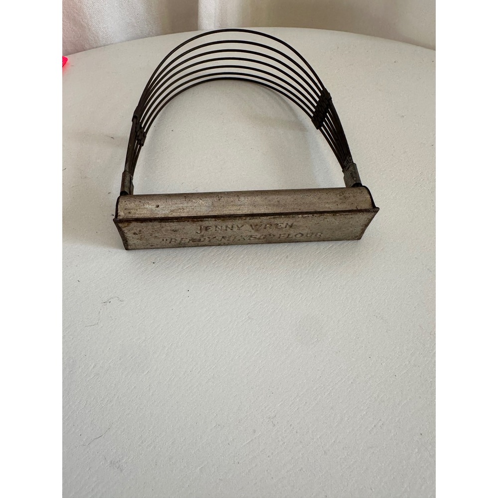 Vintage Jenny Wren Ready-Mixed Flour Pastry Blender Primitive Kitchen Tool Metal